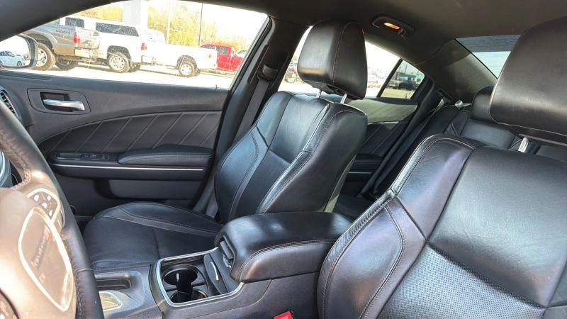 2015 Dodge Charger SXT