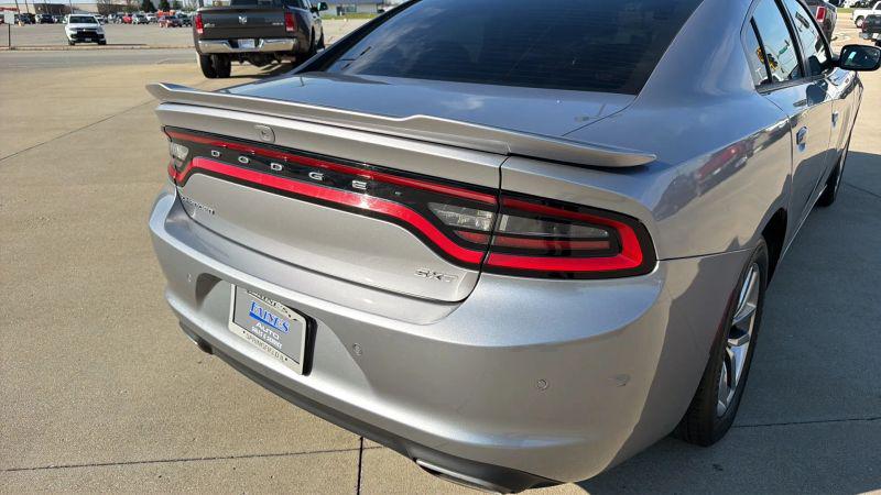 2015 Dodge Charger SXT