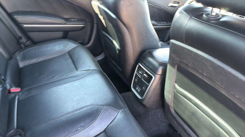 2015 Dodge Charger SXT