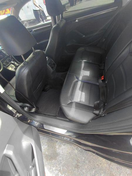 2018 Volkswagen Passat 2.0T SE