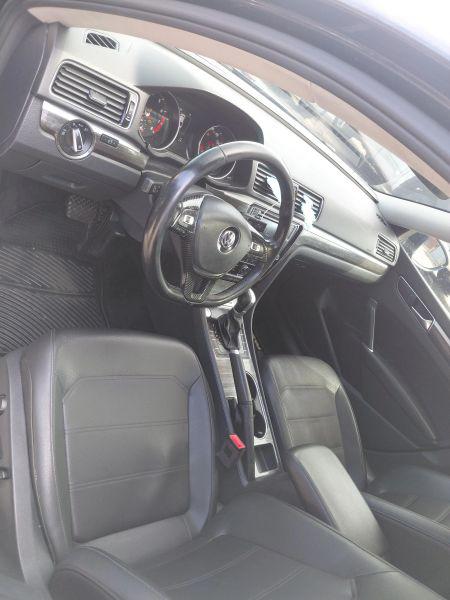 2018 Volkswagen Passat 2.0T SE