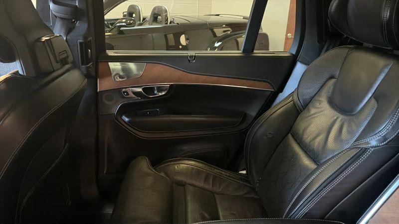 2017 Volvo XC90 Hybrid T8 Excellence