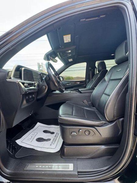 2022 Cadillac Escalade ESV 4WD Sport