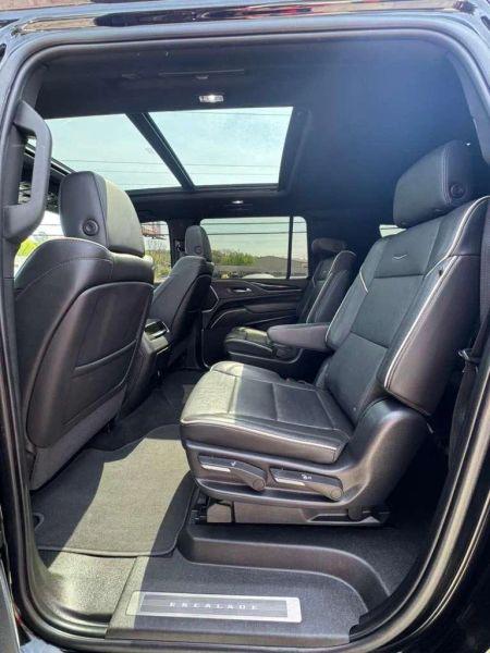 2022 Cadillac Escalade ESV 4WD Sport