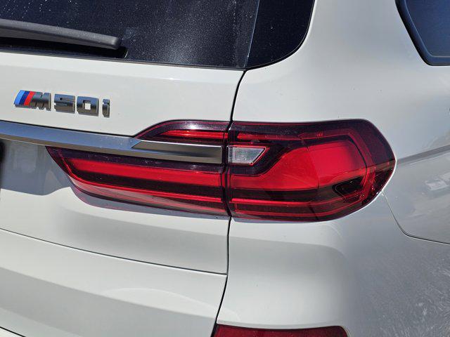 2020 BMW X7 M50i