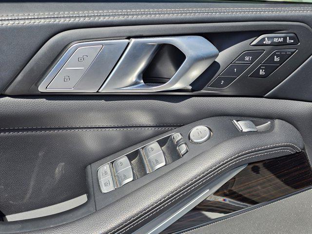 2020 BMW X7 M50i