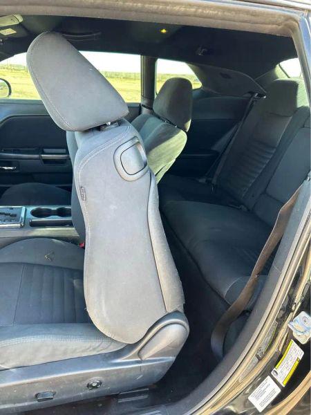 2012 Dodge Challenger SXT