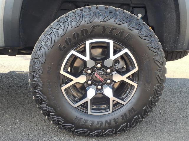 2024 GMC Canyon 4WD AT4X