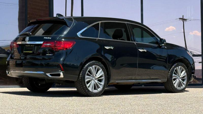 2017 Acura MDX w/Technology Package