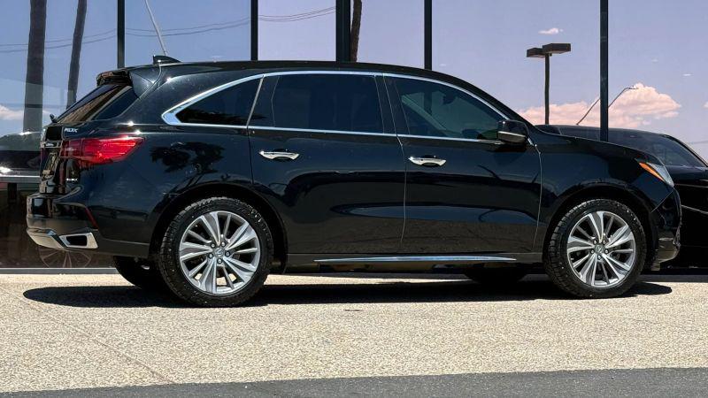 2017 Acura MDX w/Technology Package