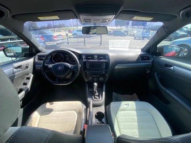 2016 Volkswagen Jetta 1.8T Sport