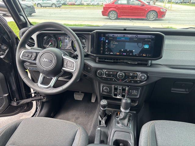 2025 Jeep Wrangler 4xe Sahara 4xe