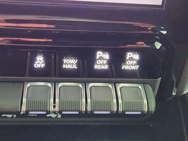 2026 Ram 2500 Big Horn Crew Cab 4x4 6'4" Box