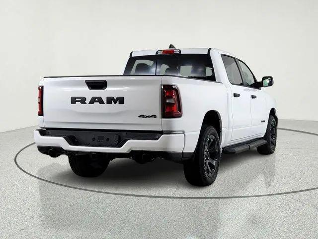 2026 Ram 1500 Express Crew Cab 4x4 5'7" Box