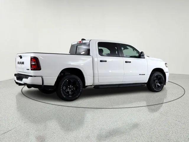 2026 Ram 1500 Express Crew Cab 4x4 5'7" Box
