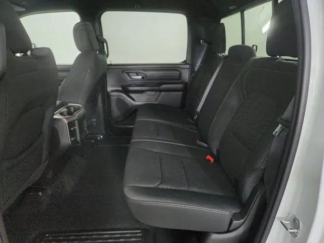 2026 Ram 1500 Express Crew Cab 4x4 5'7" Box