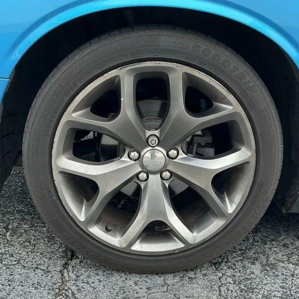 2015 Dodge Challenger R/T Plus