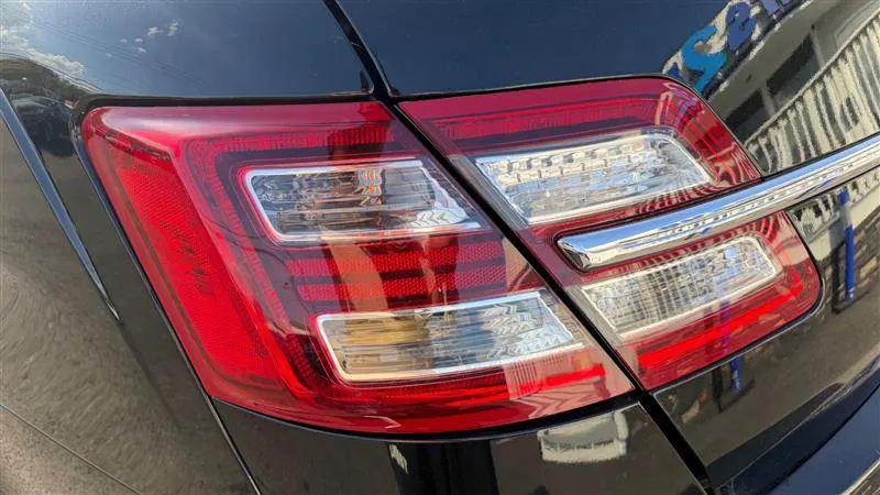 2017 Ford Taurus SHO