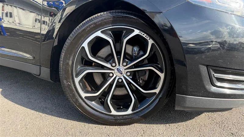 2017 Ford Taurus SHO