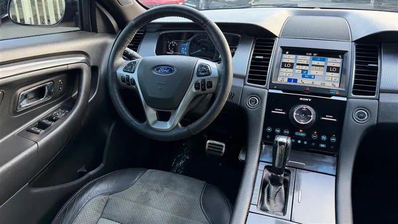 2017 Ford Taurus SHO