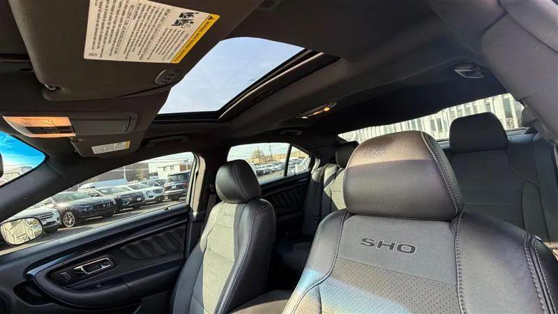 2017 Ford Taurus SHO