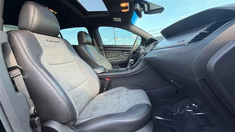 2017 Ford Taurus SHO