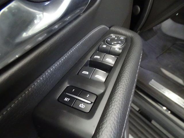 2021 GMC Yukon 4WD Denali
