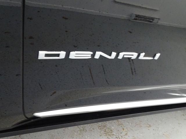 2021 GMC Yukon 4WD Denali
