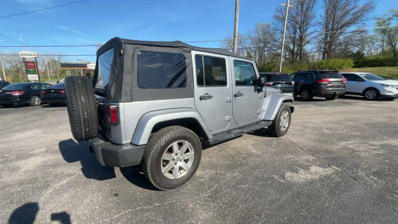 2017 Jeep Wrangler Unlimited Sahara 4x4