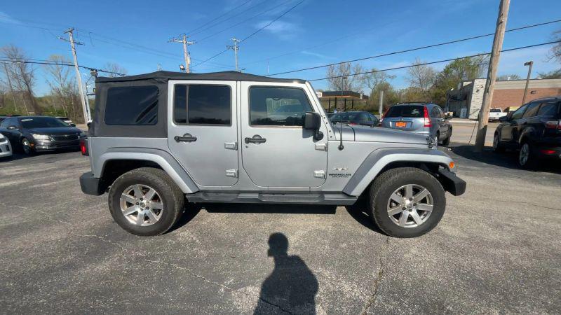 2017 Jeep Wrangler Unlimited Sahara 4x4