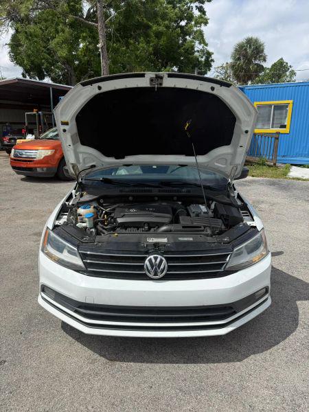2016 Volkswagen Jetta 1.8T Sport
