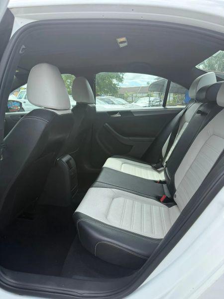 2016 Volkswagen Jetta 1.8T Sport