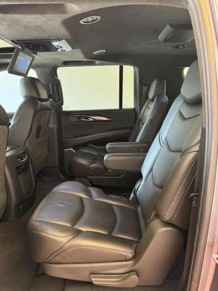 2020 Cadillac Escalade ESV 4WD Platinum