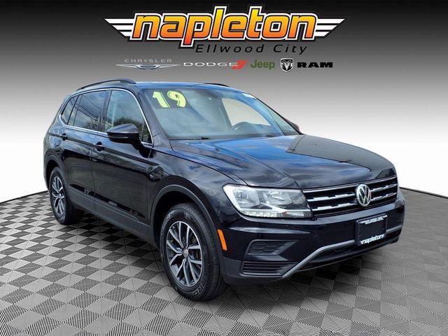 2019 Volkswagen Tiguan 2.0T SE 2019 Volkswagen Tiguan 2.0T SE