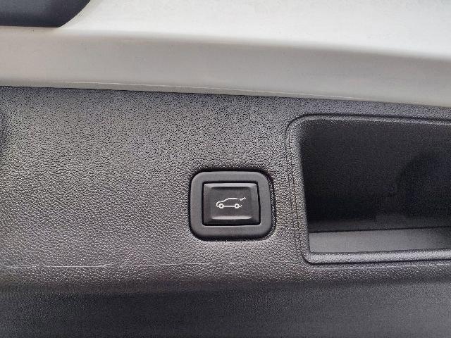 2023 GMC Terrain AWD SLE