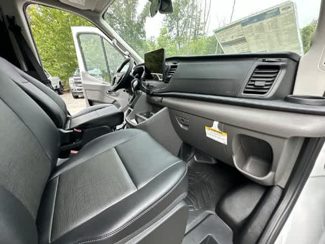 2026 Ford Transit Cargo Van T-250 148 Med Rf 9150 GVWR AWD