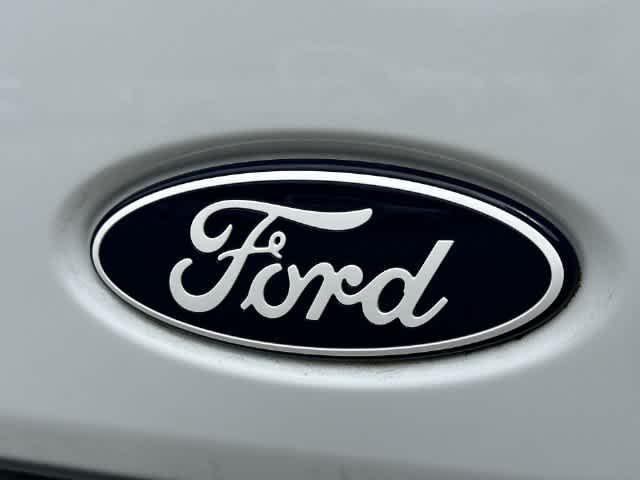 2026 Ford Transit Cargo Van T-250 148 Med Rf 9150 GVWR AWD