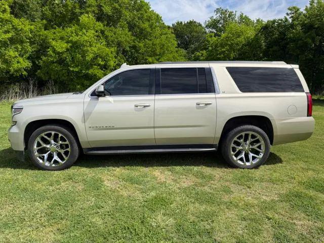 2016 Chevrolet Suburban LT