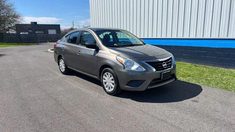 2016 Nissan Versa 1.6 SV