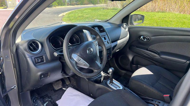 2016 Nissan Versa 1.6 SV