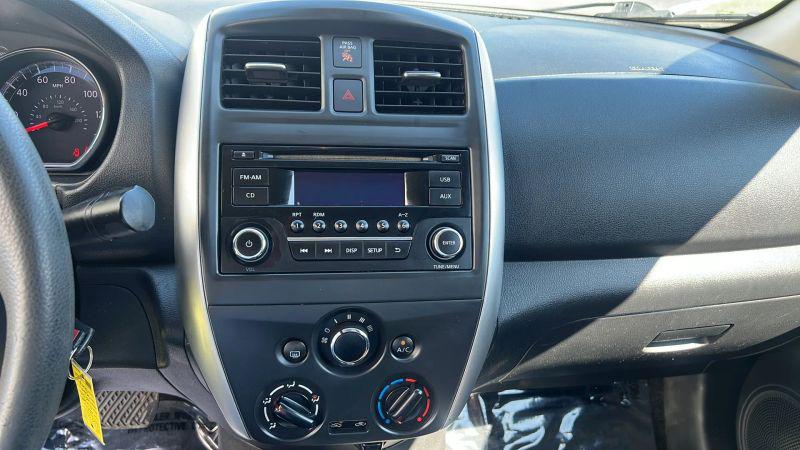 2016 Nissan Versa 1.6 SV