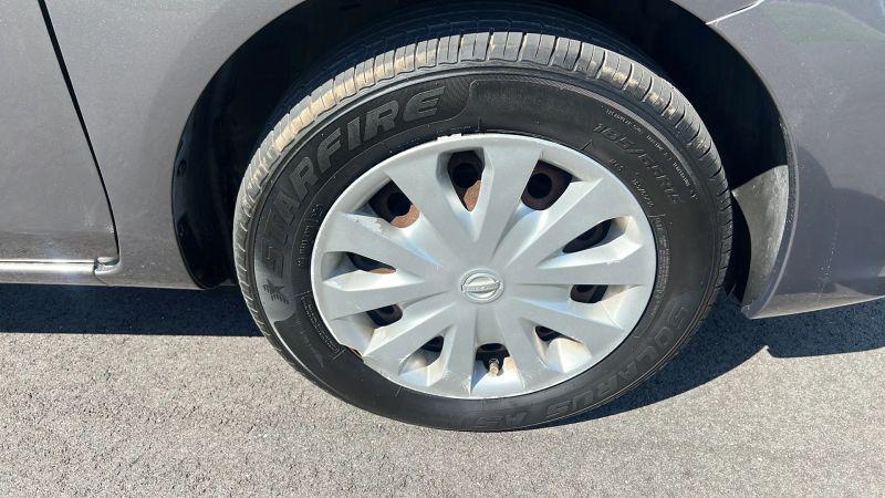 2016 Nissan Versa 1.6 SV