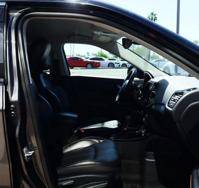 2018 Jeep Compass Limited FWD