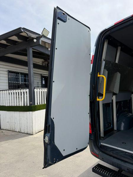 2019 Mercedes-Benz Sprinter 2500 High Roof V6