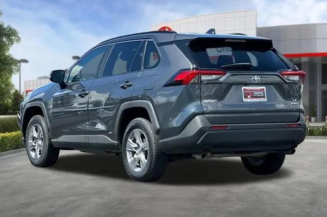 2023 Toyota RAV4 Hybrid LE