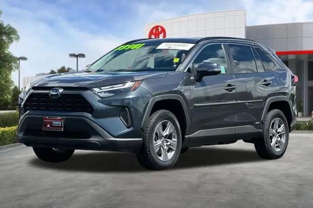 2023 Toyota RAV4 Hybrid LE