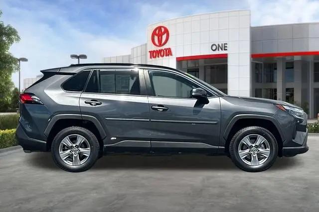 2023 Toyota RAV4 Hybrid LE