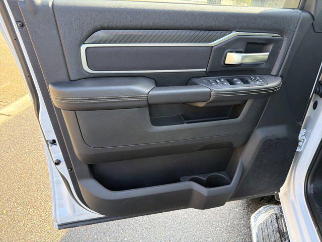 2025 Ram 2500 Big Horn Crew Cab 4x4 8' Box