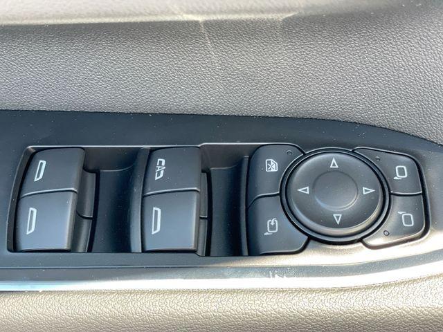 2026 GMC Sierra 2500HD Double Cab, Standard Bed, SLE, RWD