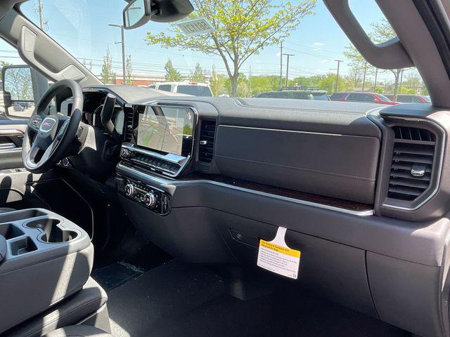 2026 GMC Sierra 2500HD Double Cab, Standard Bed, SLE, RWD